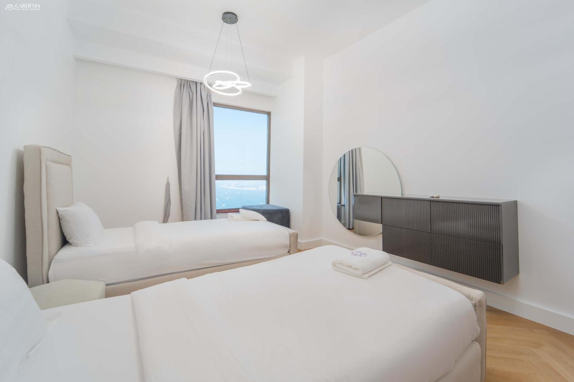 Jbr Amwaj 4 , Upgraded Sea And Ain Dubai Views, 2M Walk To Beach By Gardenia Suitse エクステリア 写真